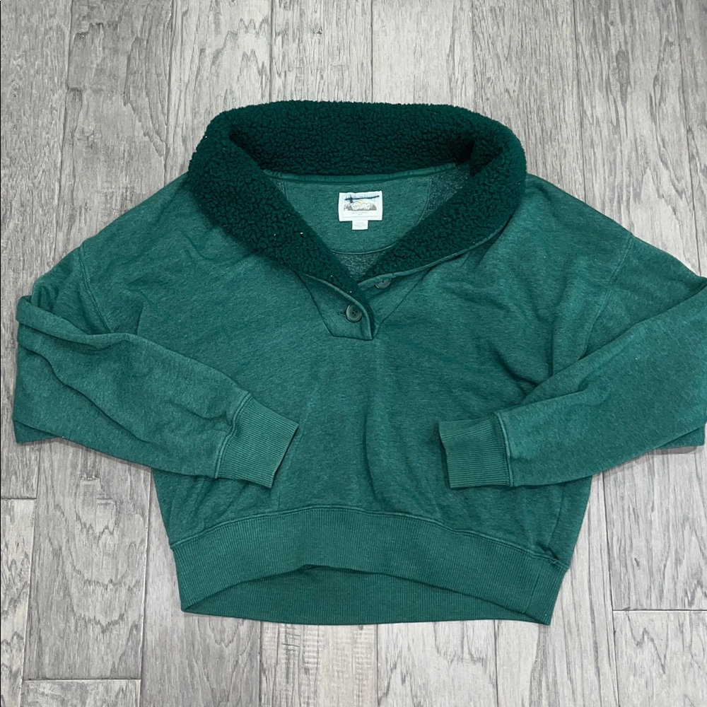 American Eagle Crewneck
